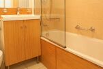 Bathroom, George Street Serviced Apartments, Marylebone
