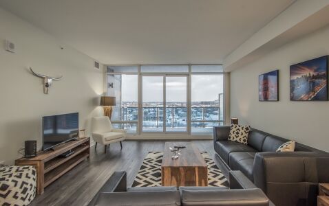 Icon Bay Apartments