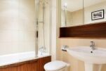 Bathroom, Nacovia Serviced Apartments, Fulham, London