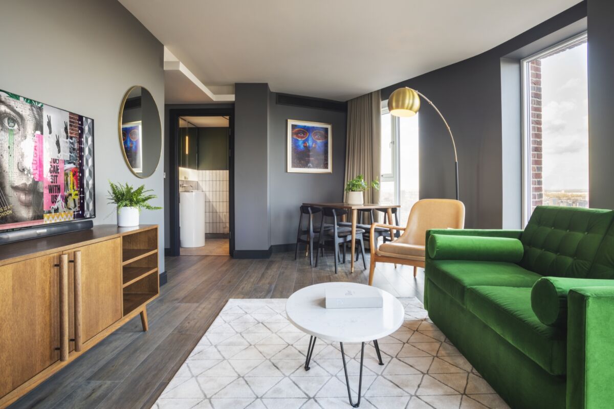 Creative Aldgate City Apartments with Simple Decor