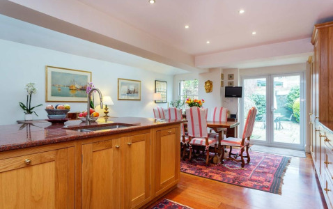 Timeless Style Apartment