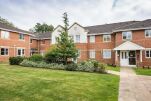 Manor Royal Apartment
                                    - Crawley, West Sussex