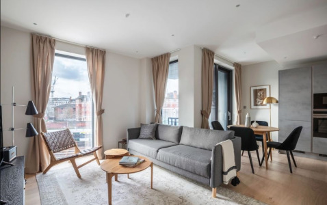 Sutherland Street Apartment