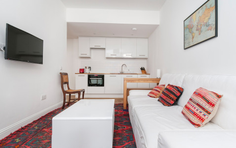 West End City Centre Apartment