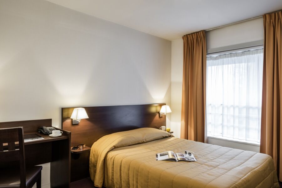 Paris Clamart Serviced Apartments, Bedroom