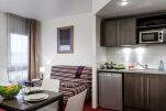 Paris La Villette Serviced Apartments, Paris, Kitchen
