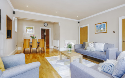 Montmartre Suite Apartment