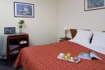 Paris Tilsitt Champs Elysees Serviced Apartments, Paris, Bedroom