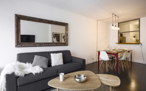 Rue Vivienne Apartment