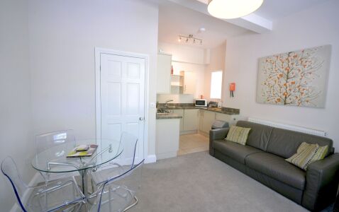 Astor House Apartments