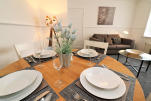 Troon House Accommodation
                                    - East Kilbride, Glasgow