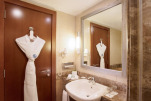 Bathroom, Al Rawda Serviced Apartments, Abu Dhabi