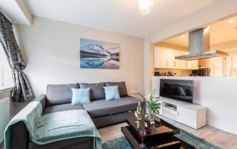 Lawrence Accommodation