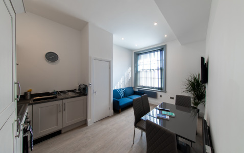 Queen Avenue Apartments