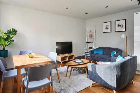 Living area, Red Lion Street Serviced Apartments, Holborn, London