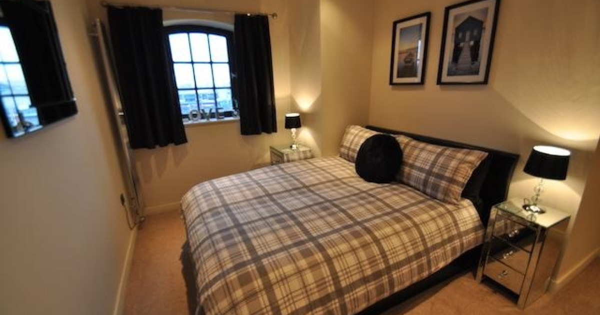 Warehouse Apartment in Hull Situ