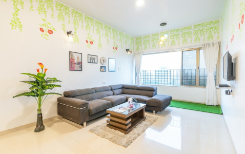 Bandra East Skywalk Accommodation