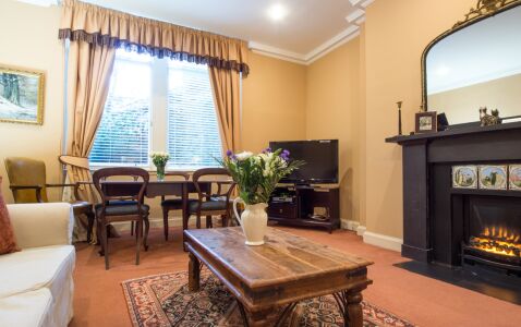 Drumsheugh Apartment