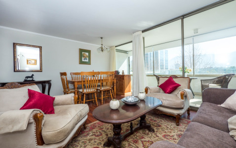 Kennedy Vintage Apartment