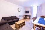 3 and 4 Bed Apartment Living