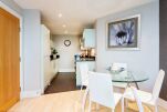 St George's Wharf Apartment
                                    - Vauxhall, Central London