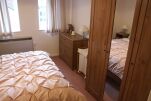 Bedroom, Drakes Close Serviced Apartment, Bridgwater