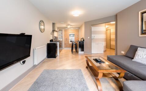 Delux Maidenhead Apartment