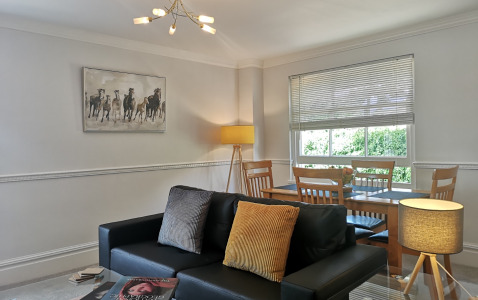 Mount House Apartments