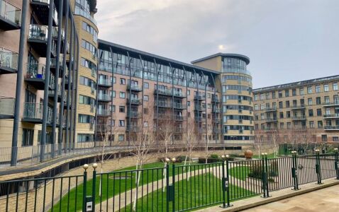 Salts Mill Road Apartments