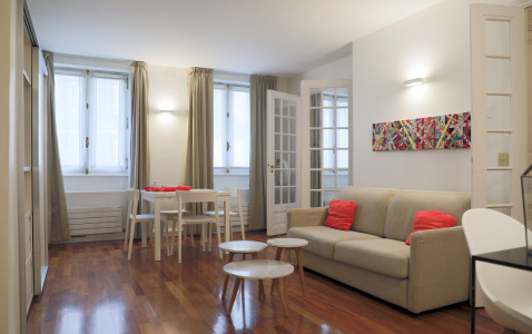 Chic Opera Garnier Apartment