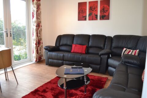 Living Area, Fourth Avenue House Serviced Accommodation, Bristol