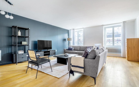 Rue Tronchet Apartment