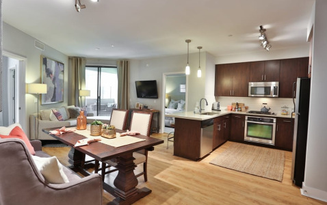 Biltmore Camelback Apartments