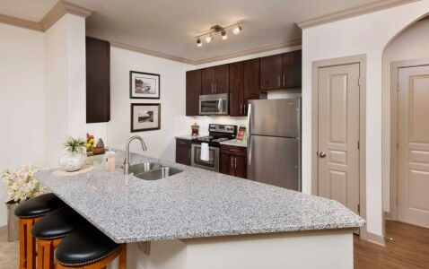 Ponce De Leon Apartments