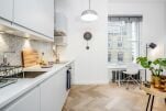 London Fitzrovia Newman Apartments
                                    - Fitzrovia, Central London