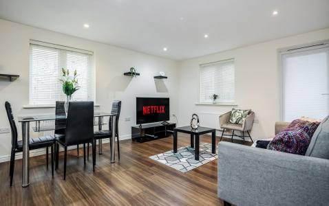 Smithsland Road Apartment