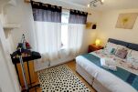 Alexandra Villa Accommodation
                                    - Chatham, Kent