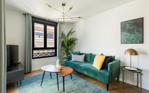 Calle Munoz Torrero Apartment
