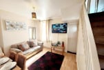 Cedar Villa Accommodation
                                    - Chatham, Kent