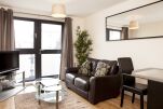 Living Area, Cheltenham Plaza Serviced Apartments, Cheltenham