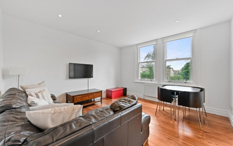 Grange Park Apartment