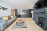 Windmill Road Apartment
                                    - Headington, Oxford