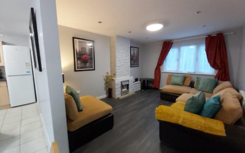 Bakewell House Accommodation