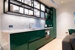 Wardian Apartment
                                    - Canary Wharf, East London