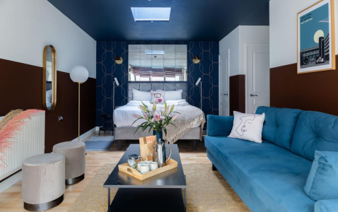 Great Tower Apartment