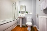 Carnegie House Apartment
                                    - Milton Keynes, Buckinghamshire
