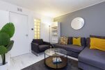 Vincent Street Apartment
                                    - Glasgow, Scotland