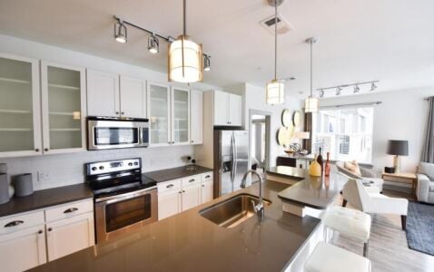 Avalon Boulevard Apartments