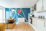 Wright Street Suite Apartments
                                    - Hull, East Yorkshire
