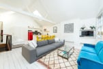 Mallow Haven Accommodation
                                    - Old Street, North East London